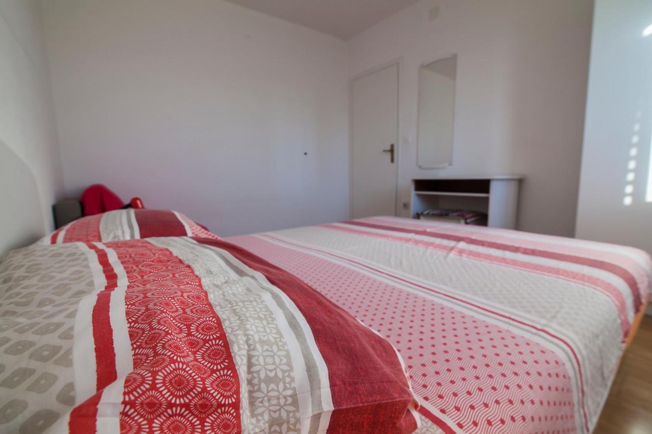 בול Apartments Radic מראה חיצוני תמונה