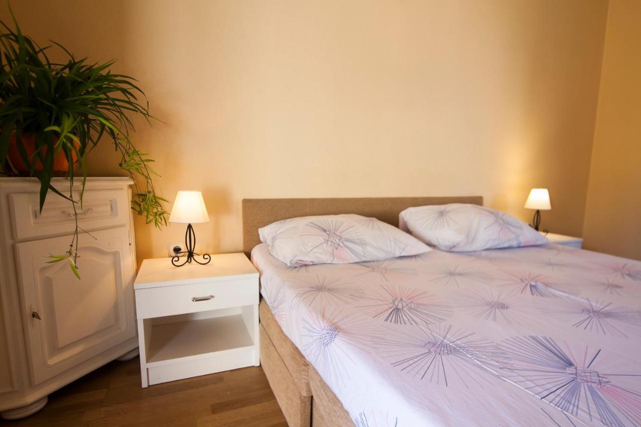 בול Apartments Radic מראה חיצוני תמונה