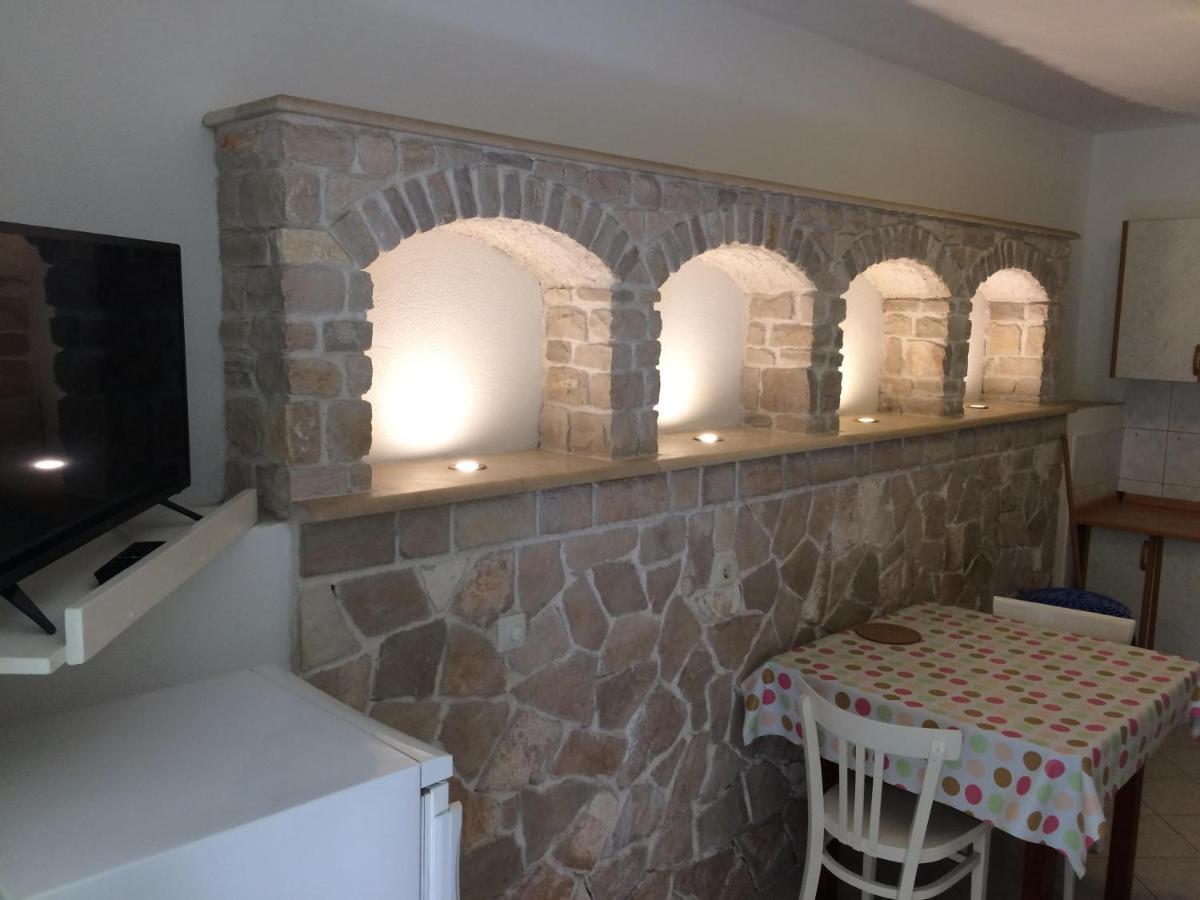 בול Apartments Radic מראה חיצוני תמונה